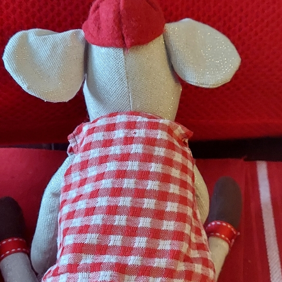 Set of 13" Valentine Mice - Picture 5 of 12